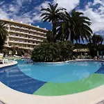 ホテル Riu Bravo 4*