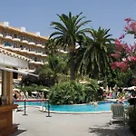 ホテル Riu Bravo 4*