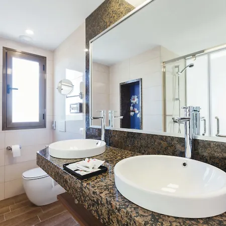 Riu Bravo Hotel 4*